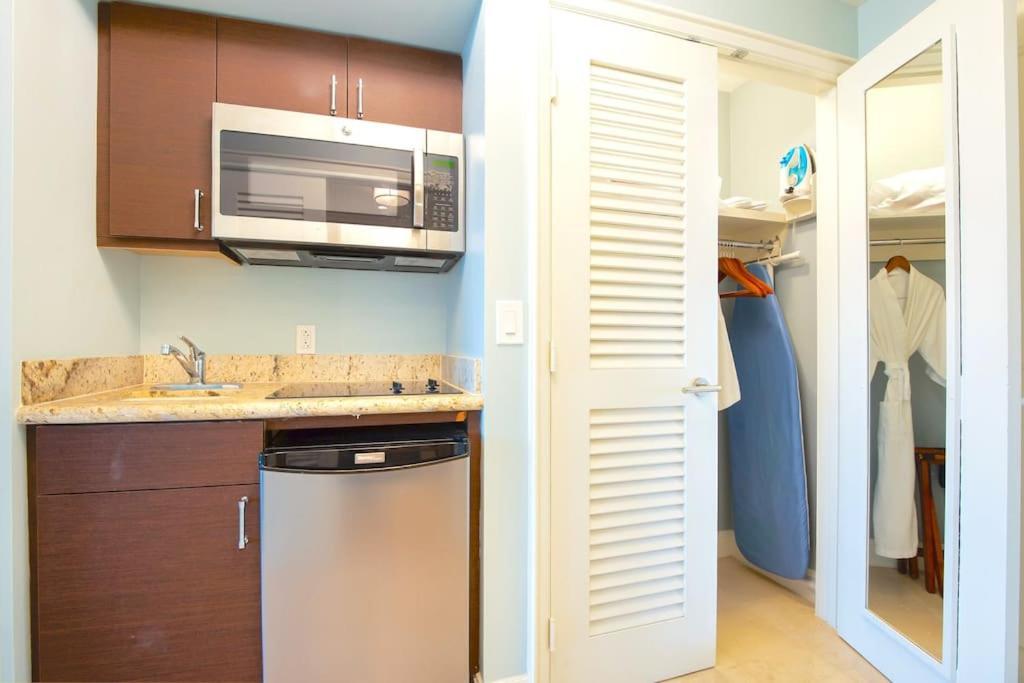 Charming 5 Star Condo Unit Situated At Ritz Carlton-Key Biscayne マイアミ エクステリア 写真