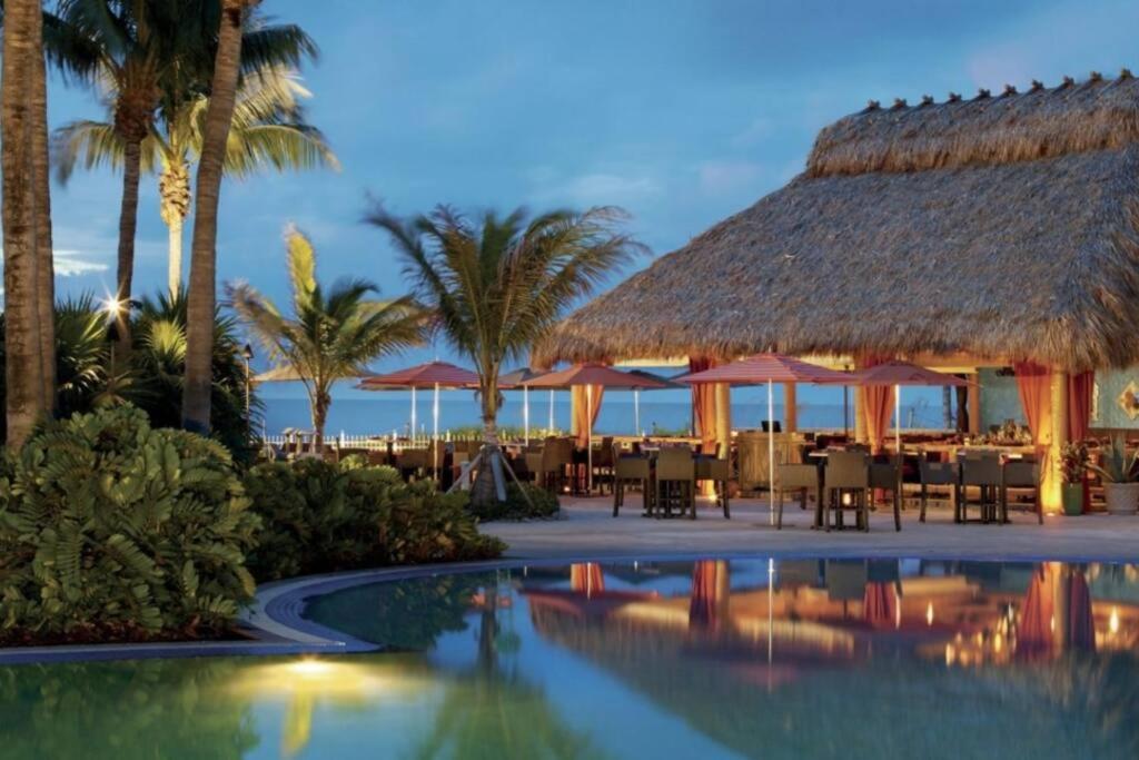 Charming 5 Star Condo Unit Situated At Ritz Carlton-Key Biscayne マイアミ エクステリア 写真